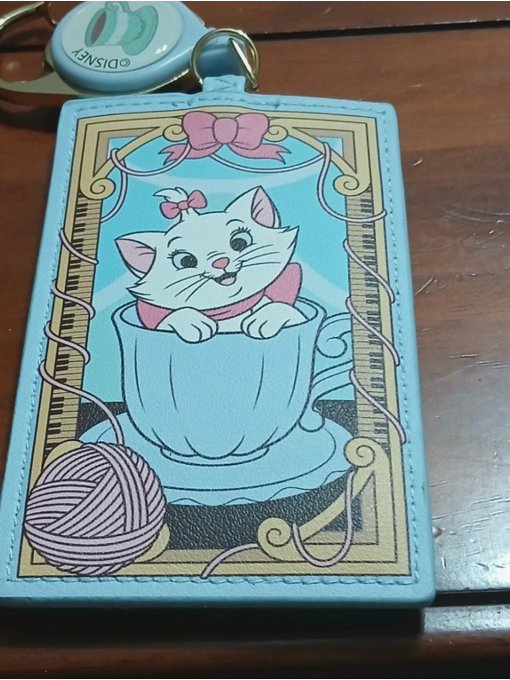 Loungefly Disney Marie Cat Blue Card Holder Keychain Retractable Aristocats